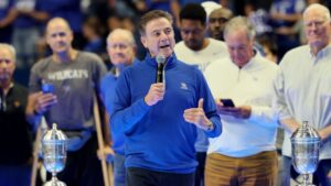 rick-pitino-kentucky-louisville-relationship-reconcile