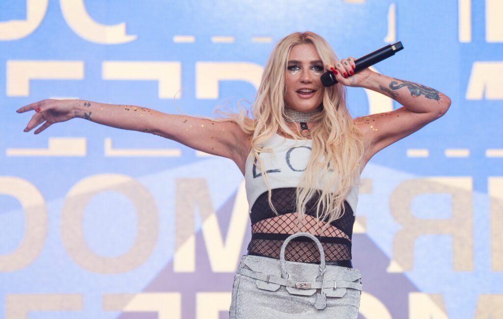 kesha@2000x1270