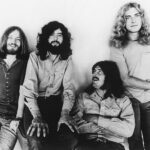 Led_Zeppelin_-_promotional_image_(1971)