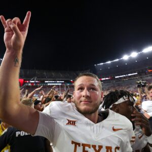 texas-longhorns-qb-quinn-ewers